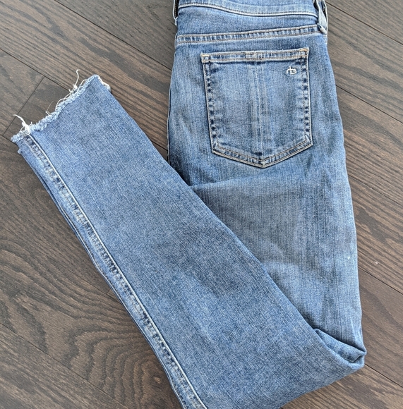 Rag and Bone Light Wash Distressed Skinny - Picture 1 of 14